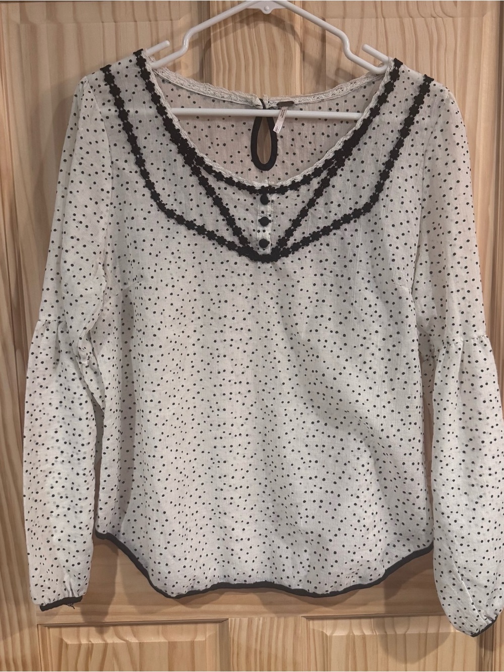 Free People Polka Dot‎ Crochet Lace Trim Blouse Ivory Black Long Sleeve Large